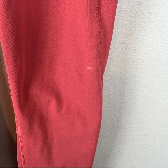 Lululemon Time to Sweat Crop 23” - Picture 6 of 6